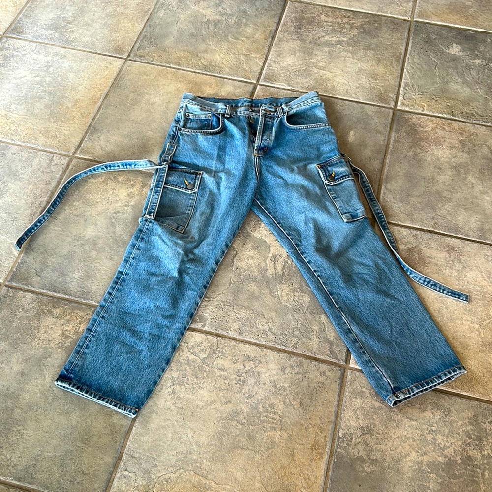 CARMAR cargo straight leg jeans!